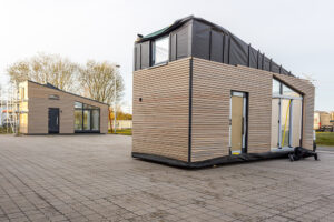 07_Ausfahrt_Aufstellen_Tiny_20220411_JSpicselweb_EOSR0024