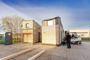 07_Ausfahrt_Aufstellen_Tiny_20220411_JSpicselweb_EOSR0042